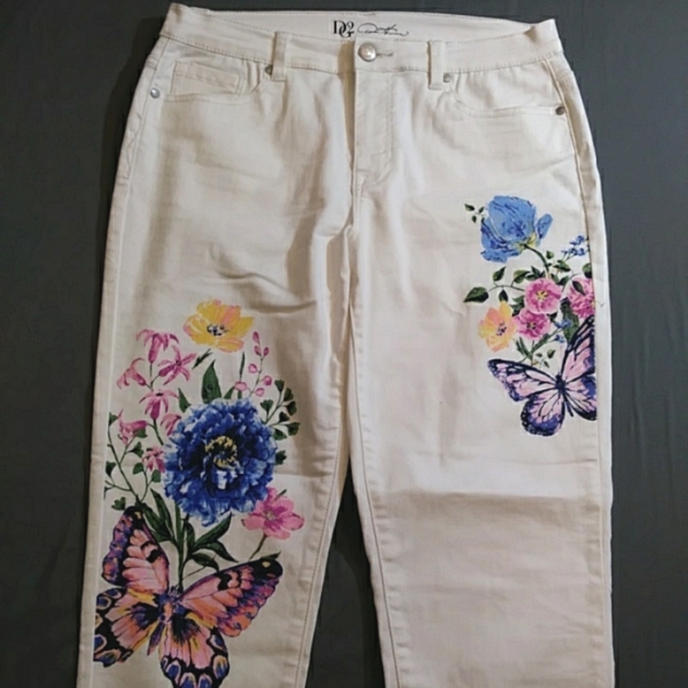 DG2 White Designer Jeans